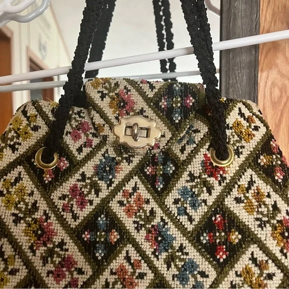 Elegant Black and Multicolor Embroidered Shoulder Bag - Picture 2 of 5